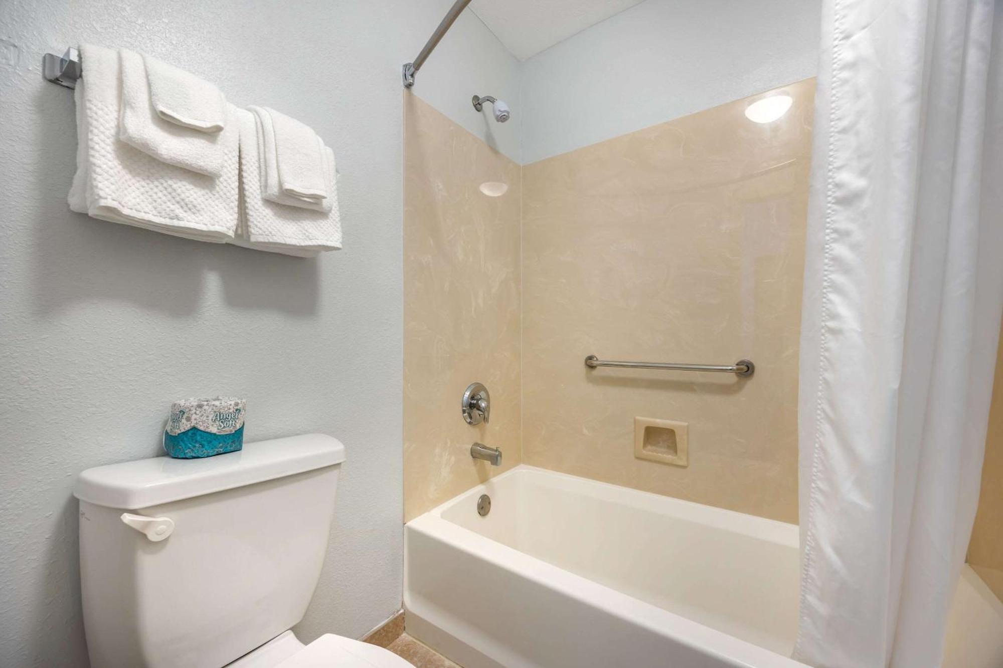 Suburban On The Strip Hotel Branson